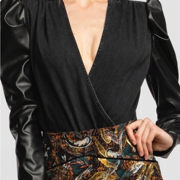 Pinko Tops - Pinko Bodysuit